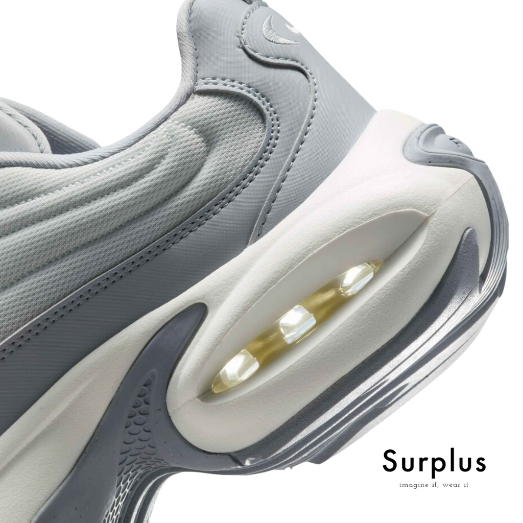 Nike AirMax Portal Wolf Grey/ Photon Dust /Sail