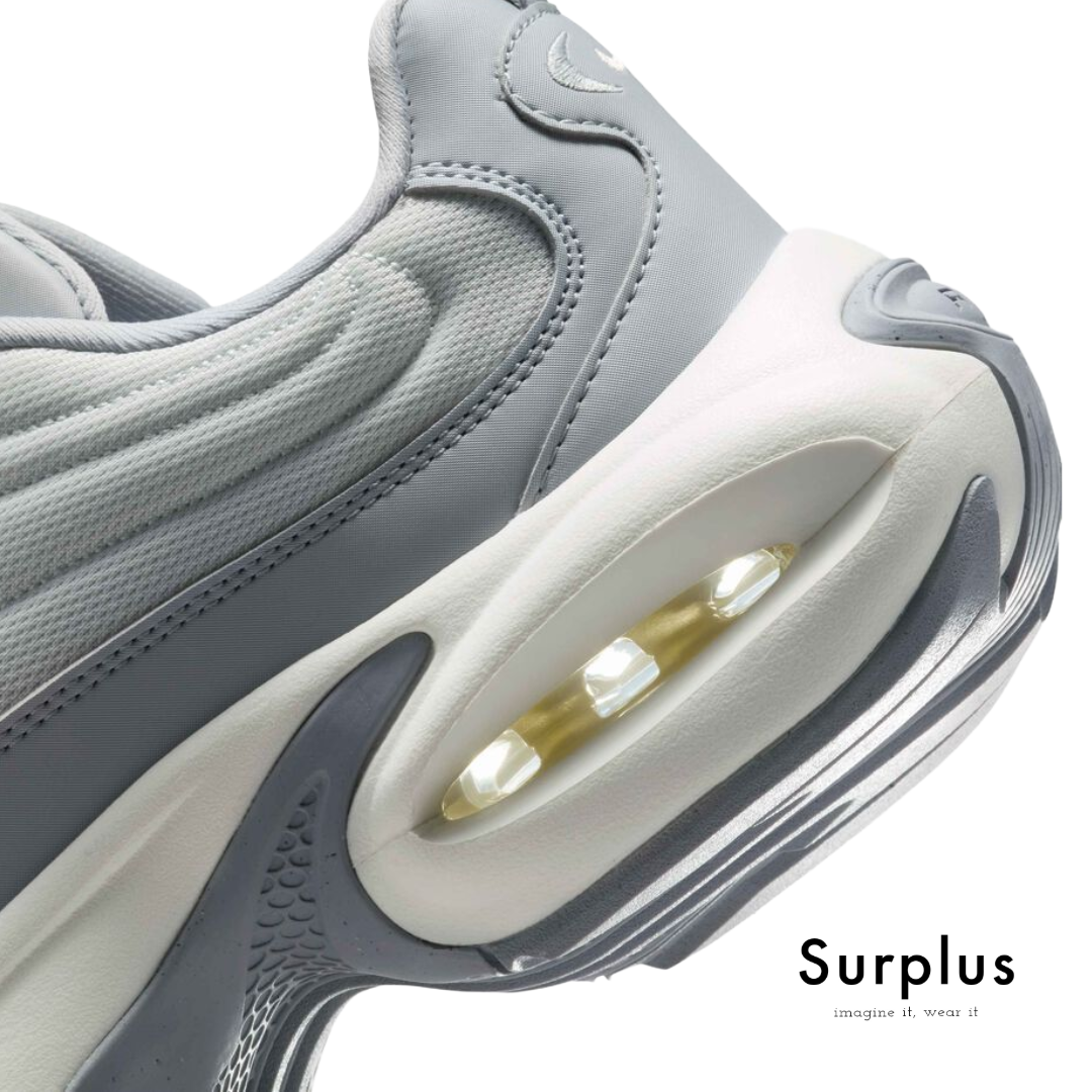 Nike AirMax Portal Wolf Grey/ Photon Dust /Sail