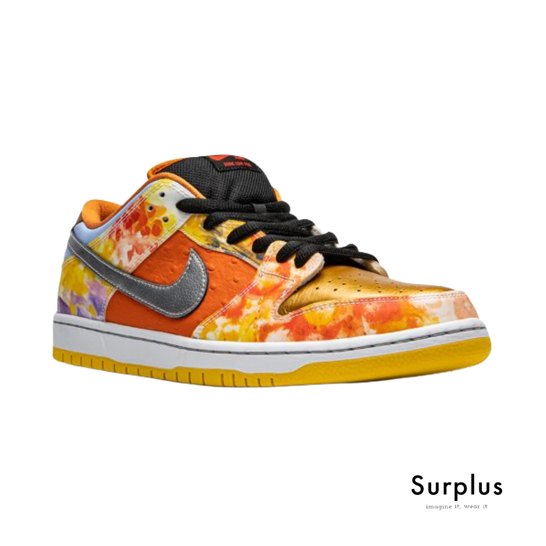 Nike SB Dunk Low "Street Hawker"