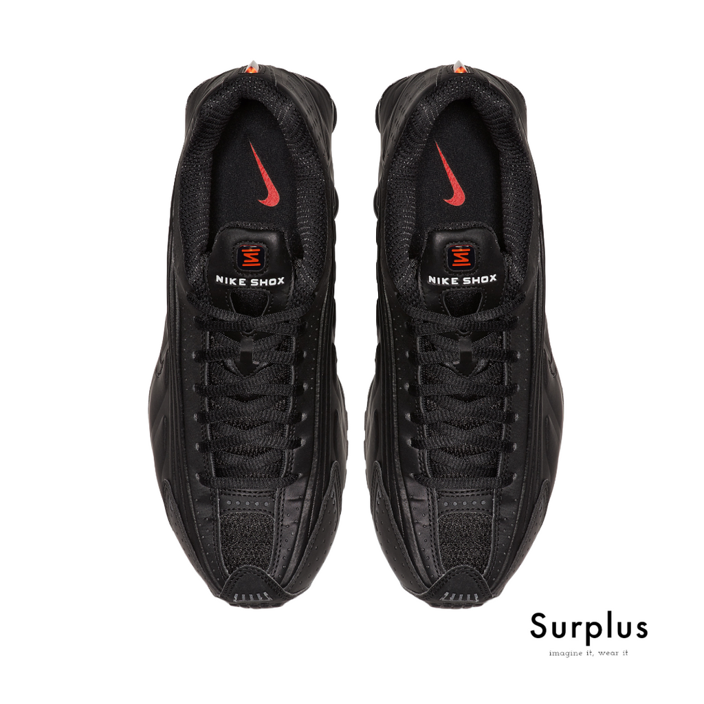 Nike Shox R4 Tripple Black