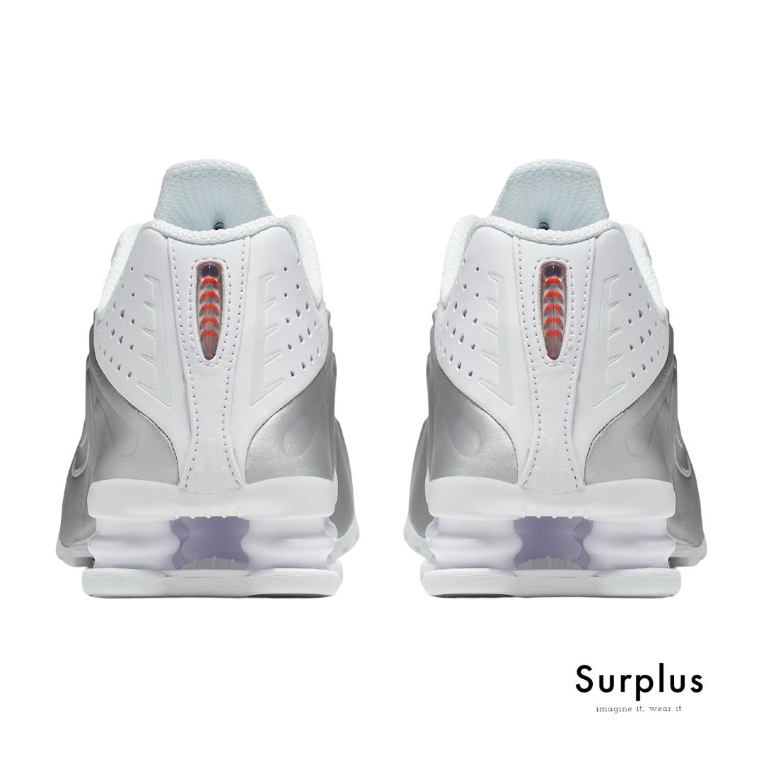 Nike Shox R4 White /Metallic Silver