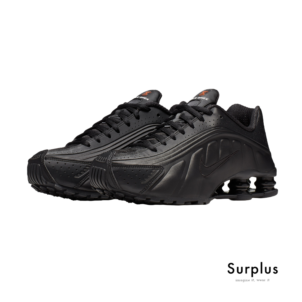 Nike Shox R4 Tripple Black