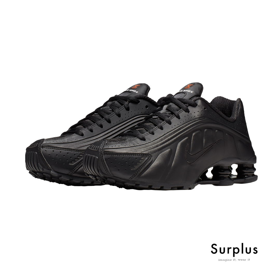 Nike Shox R4 Tripple Black