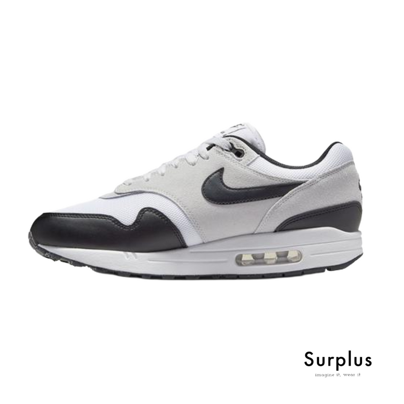Nike Airmax 1 WMNS Black/ White