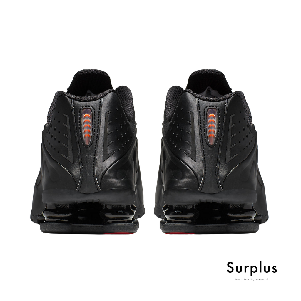 Nike Shox R4 Tripple Black