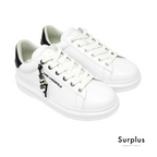 Karl Lagerfeld Relief Ikon Charm White